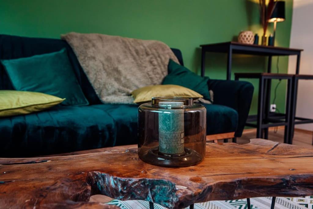 Green & Modern - City - Netflix - Wifi - 2 Person Essen Buitenkant foto